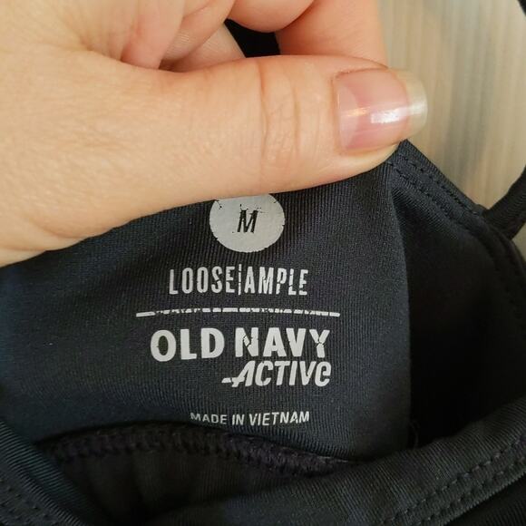 Old Navy Active Top, Built-in Bra, M - Picture 3 of 6